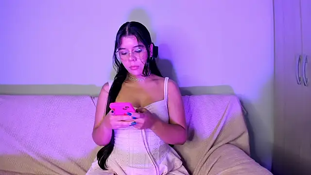 ViolettM's cam snapshot