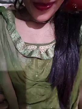 Eshwari_Chopra's cam snapshot