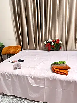 Shalu_G's cam snapshot