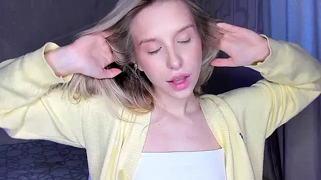 Elysia_kiss's cam snapshot