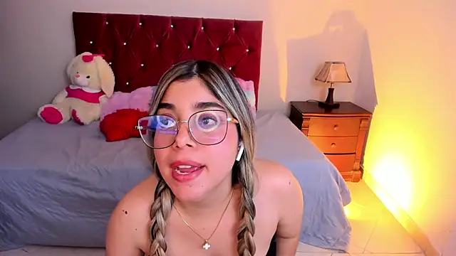 Madisson_Star1's cam snapshot