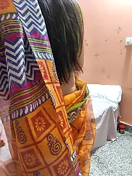 Shalu_G's cam snapshot