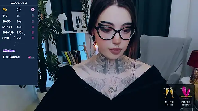 Dixi_Pixi_'s cam snapshot