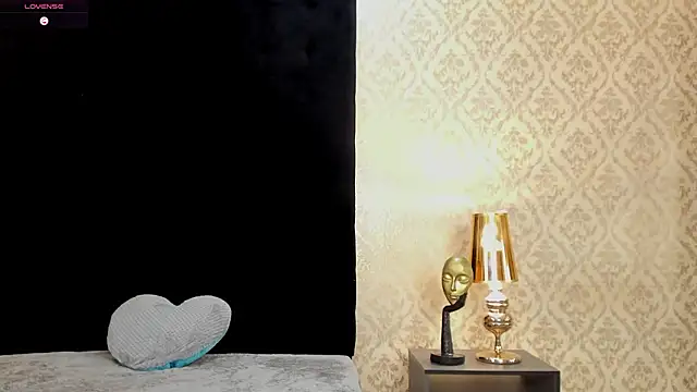 TanyaCastello live sex cam