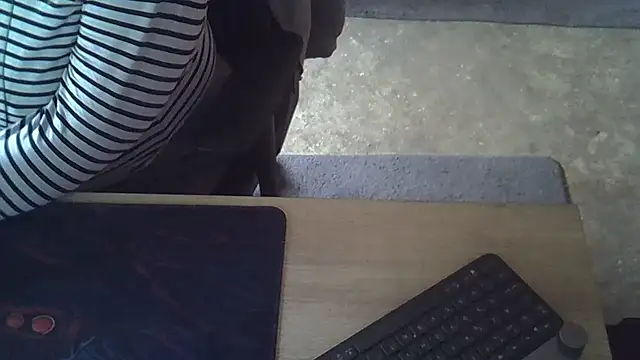 Silvia2277 live sex cam