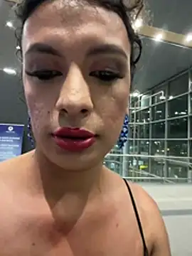 LaColorina_ live sex cam