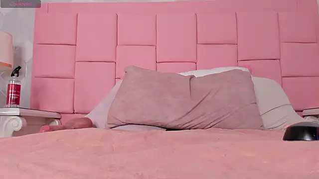 mary_joseph's cam snapshot