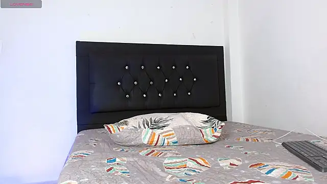 Adele_Rush's cam snapshot