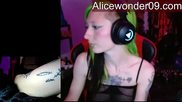 alicewonder09 live sex cam
