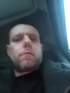 Kw8585kw's cam snapshot