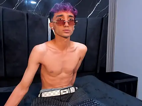 KrisX_hl's cam snapshot