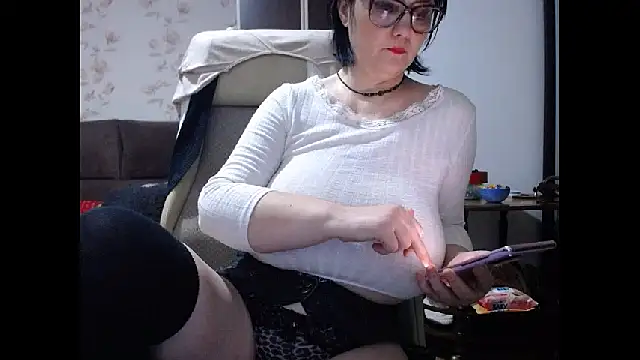 Mary_x's cam snapshot