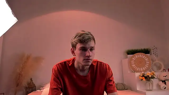 Volan_Starts's cam snapshot