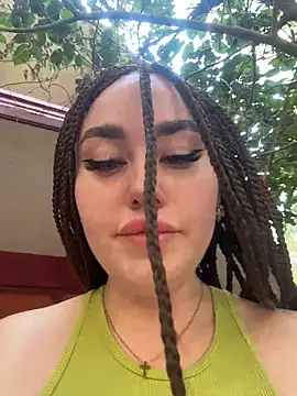 KiraSunshine live sex cam