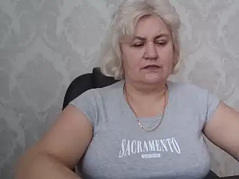 AngelaFamez's cam snapshot