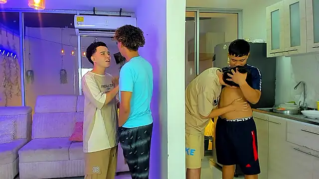 Houseofwarrios live sex cam