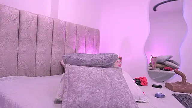 violeta_aroca live sex cam