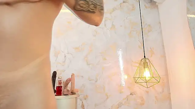 khloeblake's Stripchat show and profile