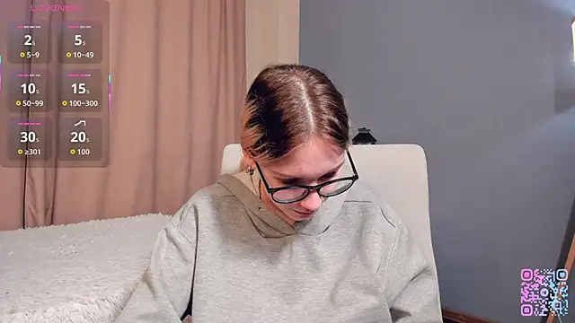 SharylSmalt live sex cam