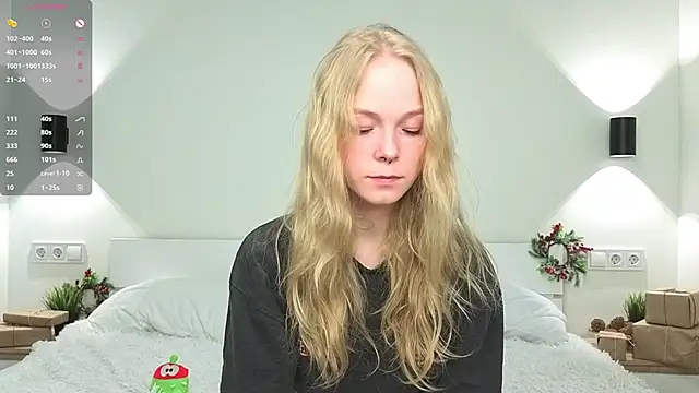 GhisllaineWestler's cam snapshot