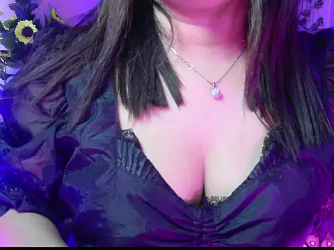 Saira_Hotty's cam snapshot