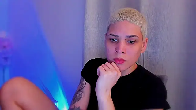 Charlee_pink's cam snapshot