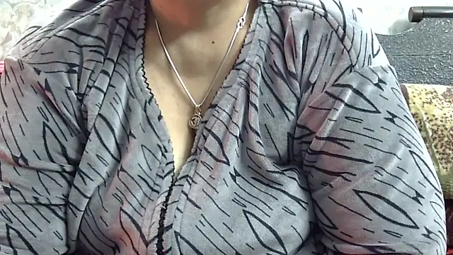 Kavya_XX live sex cam