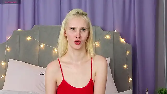 CrystalLili's cam snapshot