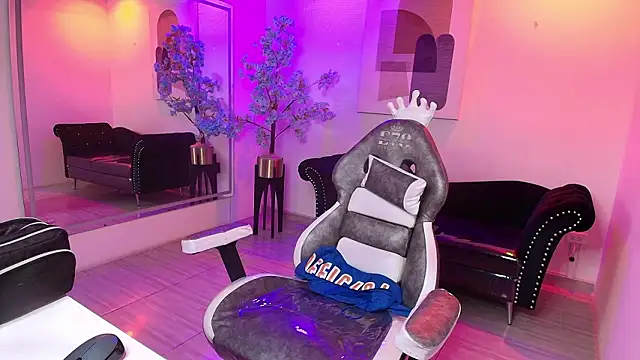 Charlotte_ethan's cam snapshot