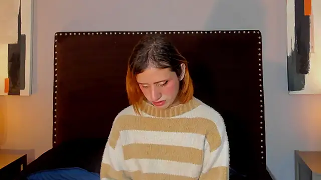 seraphine_star live sex cam