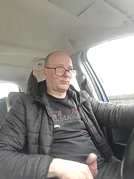 Car-public live sex cam