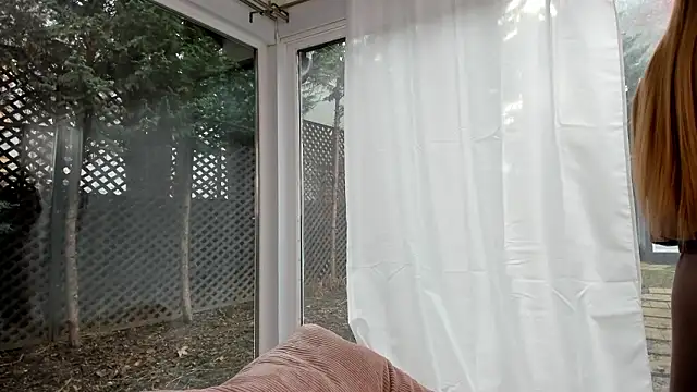 Mia__Milan's cam snapshot