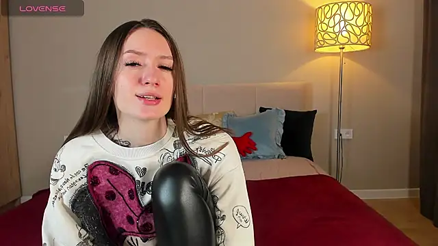 cutienaughtygirl's cam snapshot