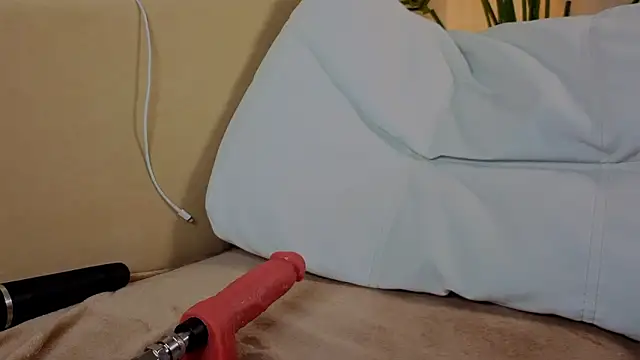 kianawhite's cam snapshot