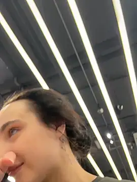 MiaTee's cam snapshot