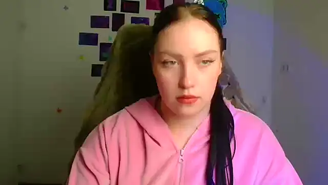 Kira_raa's cam snapshot