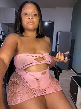 SexyDee025's cam snapshot