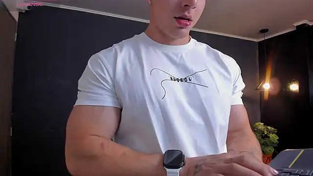 Johan_Williams_07 live sex cam