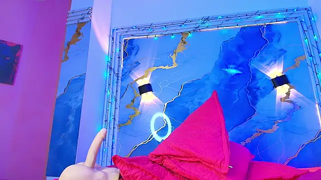 Eleanor_rigby5's cam snapshot