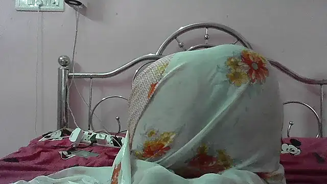 cute_lailaa's cam snapshot