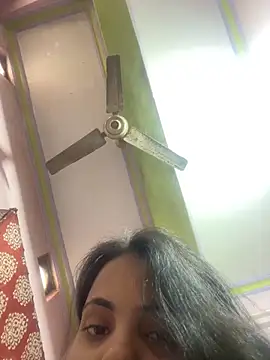 Sandhya_77's cam snapshot