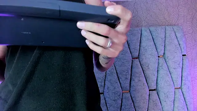 Genesis_And_Jack_'s cam snapshot