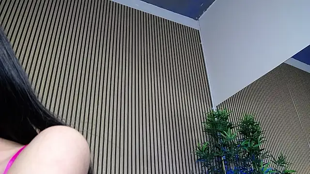 TheaBrown live sex cam