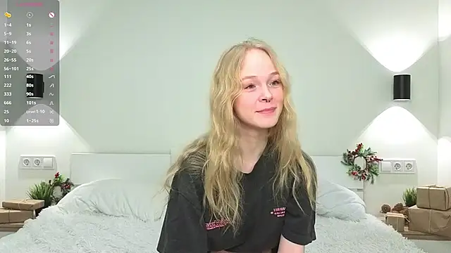 GhisllaineWestler's cam snapshot