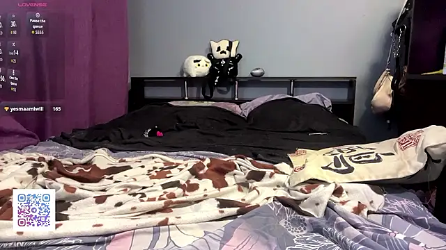 MiaMilla's cam snapshot