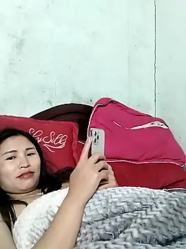 Mai4568 live sex cam