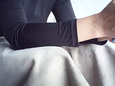 melamai's cam snapshot