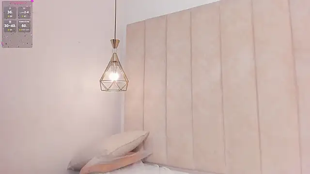 PamelaAddams_ live sex cam