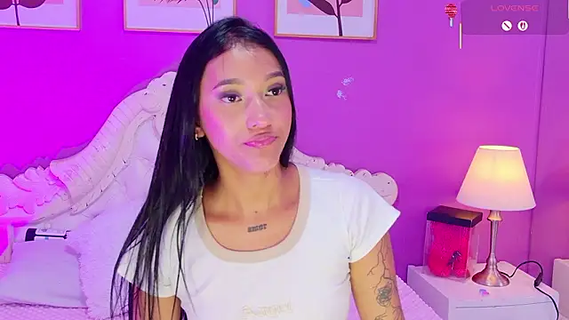 SamantaKane's cam snapshot