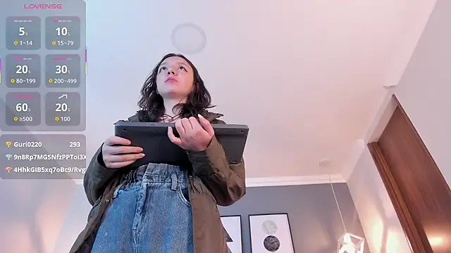 Nina_Ford's cam snapshot